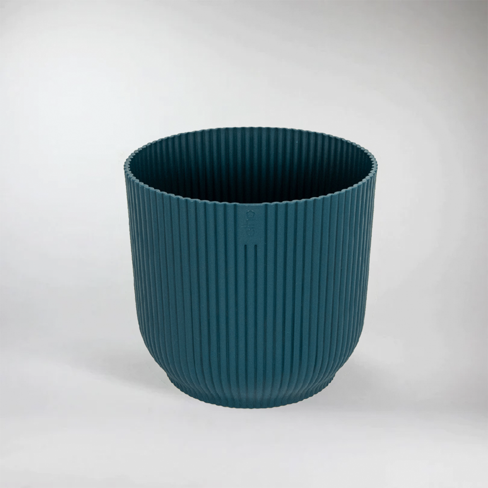 elho plant pots Elho Blue Plant Pot: Vibrant Addition to Your Indoor Garden – Bloombox Club